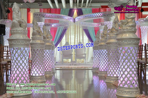 Piliers en bois décoratifs pour allée de mariage hindoue, personnalisés en couleur et en taille, avec l'effigie de Ganesha, arche d'entrée pour décorations d'événements - Product Image 3