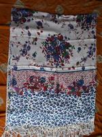 Herbst Winter Weicher Seidiger Satin Viskose Bedruckter Pashmina Langer Leichter Langlebiger Schnelltrocknender Schal mit Fransen Traditioneller Schal
