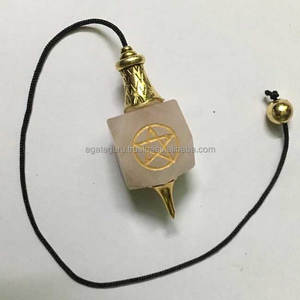Quartz rose étoile Reiki gravé pendule style tibétain produits de l'Inde - Product Image 1