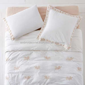 Diseño de moda por mayor venta bordado a mano hoja de cama - Product Image 1