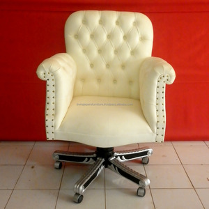 เฟอร์นิเจอร์เก้าอี้สำนักงานบาร็อคคลาสสิกอินโดนีเซียทำโดย Cv.dwira Jepara เฟอร์นิเจอร์อินโดนีเซีย - Product Image 3