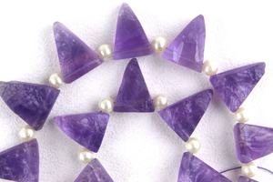 Alta calidad genuino corte a mano cristal triángulo forma azul amatista crudo Natural estilo áspero corte para la fabricación de joyas - Product Image 4