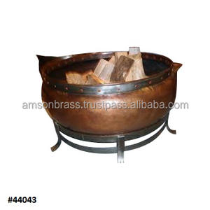 Pozo de fuego al aire libre con soporte Jardín FirePit con soporte de metal Pozo de fuego de hierro para decoración de jardín de pozo de fuego de metal de alta calidad al aire libre - Product Image 1