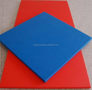 Tapis de judo EVA usagés pour l'entraînement, taille 1*1m, épaisseur 2-5cm, haute résistance et imperméable, marque ATYAPI - Product Image 3