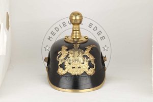 Venta caliente de casco prusiano y alemán y desgaste ceremonial de cuero Pickelhaube casco más grande de la empresa de fabricación - Product Image 6