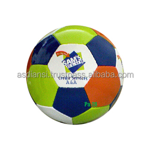 Balón de Fútbol Cosido a Mano con Logotipo Personalizado, Tamaños Oficiales 2-5, Vejiga de Látex, Grosor de Cuero de 1.2 mm, Artículo Promocional de Fútbol de PVC - Product Image 1