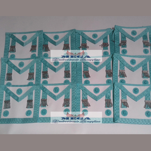 Mandil de Cuero y Terciopelo Bordado con el Emblema de la Maçonería, Bordado en Punto de Cruz, Personalizable, con Cinta de Regalia Masónica - Product Image 2