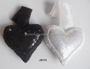 ลูกปัดแก้วรูปหัวใจสีดำและสีขาวที่ทันสมัยประดับต้นคริสต์มาสคุณภาพสูงทุกสีและขนาด - Product Image 3