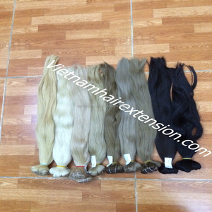 Extensiones de Cabello Humano Virgen Remy Bonlde, Ondulado Profundo, 200g, Longitud de 8 a 32 Pulgadas - Product Image 1