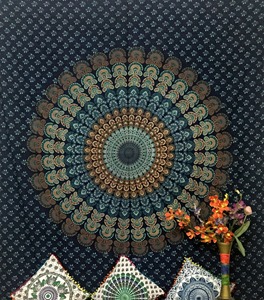 ผ้าคลุมเตียงผ้าฝ้ายลายราชินีแบบแขวนติดผนังผ้าคลุมเตียงลายนกยูงของตกแต่งบ้านที่สวยงามมีหลายสีสำหรับผู้ส่งของชาวอินเดีย - Product Image 2