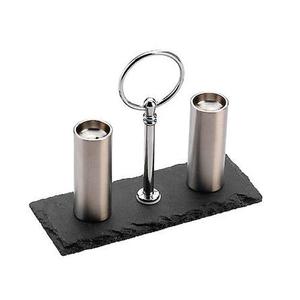 L'ensemble de poivre en acier inoxydable conviendra à toute table avec base en ardoise - Product Image 1