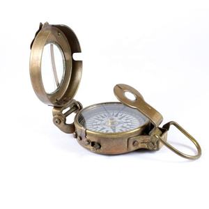 Brújula náutica Vintage elegante, herramienta de Metal de navegación de latón con acabado antiguo, hecha de aleación, regalos novedosos - Product Image 1