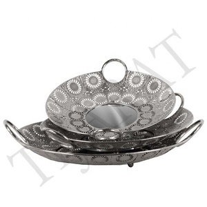 Venta caliente Diseño clásico Metal Hierro Plata Bandeja de servicio Tamaño personalizado Forma Color Usos Utensilios de cocina Hotel Restaurante - Product Image 1