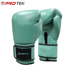 Guantes de cuero de alta calidad para artes marciales y boxeo Producto de calidad a la venta - Product Image 5