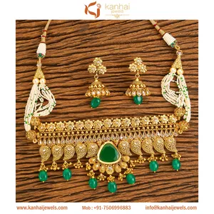 Padmavati Chokers Met Gold Plating 18564 Groen