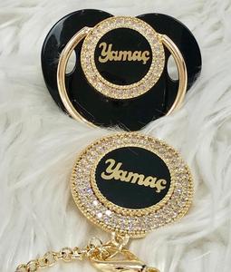 Chupete de bebé con nombre personalizado de alta calidad, diseño portátil de lujo moderno para chupete de silicona para recién nacidos de 0 a 12 meses - Product Image 5