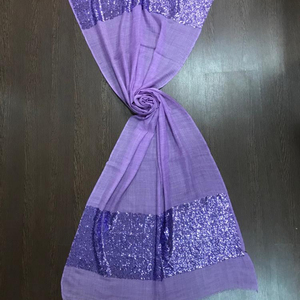 ผ้าพันคอขนสัตว์น้ำหนักเบาพร้อมผ้าคลุมไหล่พิมพ์ลายขอบเลื่อมสำหรับผู้ใหญ่สำหรับฤดูใบไม้ผลิและฤดูหนาว - Product Image 1