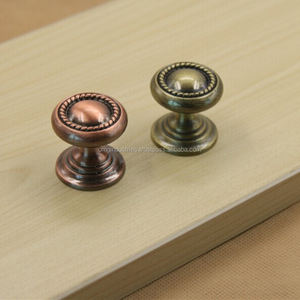 OMG Industries Bouton de tiroir en laiton et zinc pour chambre à coucher, cuisine, salon, armoire, commode pour hôtel, école, appartement - Product Image 1