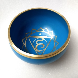Juego de cuencos tibetanos de 7 Chakras de alta calidad | Juegos de cuencos de bronce hechos a mano para decoración tamaño 4" - Product Image 4
