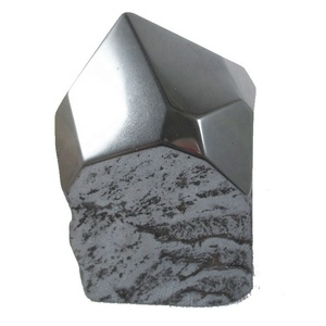 Hématite Stone Cut Base Point C'est une beauté naturelle inégalée un parfait Home or Office Decor Master Piece Grossiste - Product Image 6