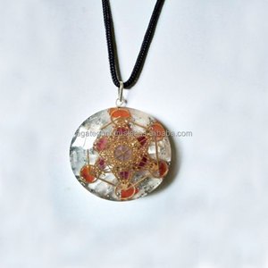 Pendentif de guérison d'orgone fantaisie fait à la main d'Inde - Product Image 1