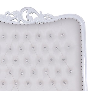 Chaise blanche de trône de sofa de Love Seat de conception française cadre en bois solide pour l'appartement salon mariage meubles d'hôtel - Product Image 5