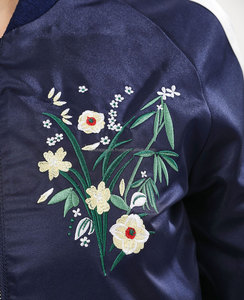 เสื้อแจ็กเก็ตบอมเบอร์สตรี,ทำจากผ้าซาตินผ้าไหมโพลีเอสเตอร์สีตัดกัน - Product Image 1