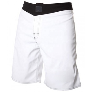 Venta al por mayor OEM 100% poliéster MMA pantalones cortos logotipo personalizado muay thai pantalones cortos de malla para los hombres - Product Image 4