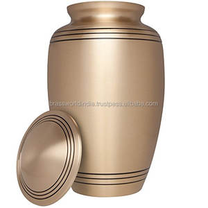 Urne de crémation sur piédestal en or à trois bandes Style américain Metalurn pour adultes Brassworld Fournitures funéraires de qualité indienne - Product Image 4