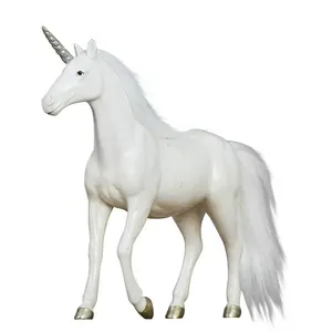 Custom ized Design Malerei dekorative Harz Einhorn Figur