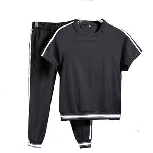 Conjunto Deportivo de Dos Piezas Extra Grande Unisex Personalizado para Invierno, 100% Algodón Felpa, Pantalones Deportivos de Cintura Alta para Fútbol - Product Image 1