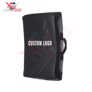 เป้าซ้อมมวยแบบพรีเมี่ยมแผ่นหนังเตะโล่สไตล์ที่แตกต่างกันแผ่นเตะสีโลโก้ออกแบบได้ตามต้องการ - Product Image 6