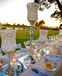 Grand bougeoir Hurricanes en métal en cristal porte-bougie de table de mariage centre de table décoratif porte-ouragans en argent - Product Image 1