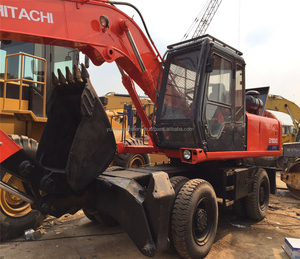 Excavatrice sur pneus Hitachi EX160W 2005 d'occasion avec godet de 0,5 m3 et moteur Isuzu - Product Image 1
