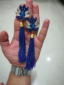 2018 Boucles d'oreilles à breloques de créateur artisanales pour femmes Boucles d'oreilles mignonnes pour la fête de mariage et le cadeau - Product Image 3