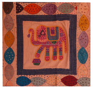 Fabricant de couettes brodées à la main en coton éléphant design - Product Image 1