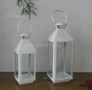 โคมไฟเทียนโลหะเคลือบสีขาวตกแต่งสไตล์วินเทจพร้อมกระจกใสสำหรับโคมไฟแขวนในร่มและกลางแจ้ง - Product Image 4