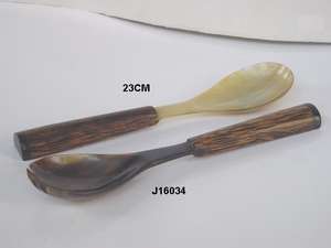 Cuerno de búfalo Juegos de sal y pimienta Vajilla Cuerno Artesanía Artículos DE ARTE Juego de sal y pimienta Acabado pulido Decoración de la cocina del hogar - Product Image 2