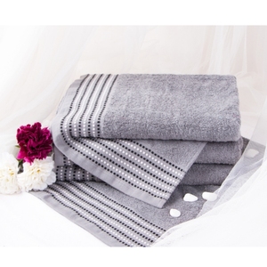 Fournisseurs indiens Petites serviettes de bain en éponge tissée à vendre Qualité d'exportation Couleur unie Design 100% coton Écologique Séchage rapide Chaud - Product Image 4