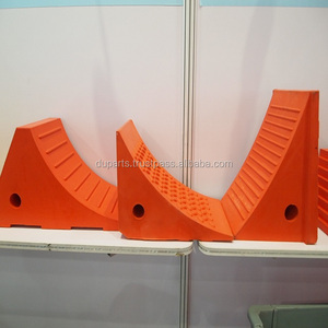 Exportateur indien de cales de roue en caoutchouc noir robuste 2026 - Product Image 3