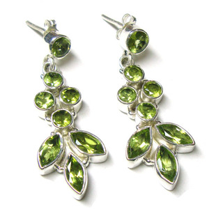 Exclusivo pendiente de Plata de Ley 925 con piedra preciosa de cuarzo Peridoto, hecho a mano - Product Image 5