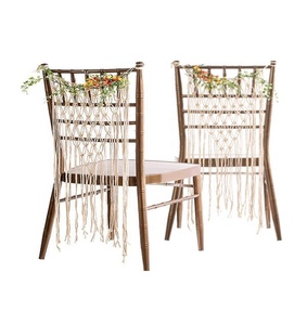 Dossier de chaise en macramé fait main en coton 100% respectueux de l'environnement, design moderne pour la décoration de mariage ou de fête - Product Image 1