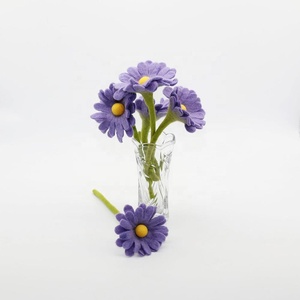 Flores de fieltro de lana NZ, ecológicas, decorativas para el hogar, festivas, fieltradas a mano por mujeres artesanas de Nepal para regalos y recuerdos - Product Image 4