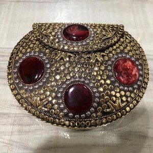 Sacs indiens faits à la main en métal pierres pour sacs latéraux du golfe pochette sac en métal fabriqué à la main avec nacre Style indien - Product Image 2
