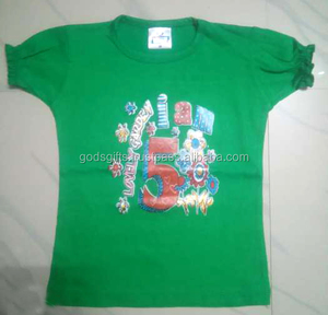 Camiseta con estampado OEM para niñas pequeñas, diseño de cuello redondo, decoración con botones de talla grande, ropa de bebé de algodón de bambú orgánico al por mayor - Product Image 4