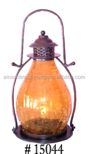 Estilo único Decoración de Navidad Vela de cristal verde Linterna Portavelas Forma de linterna Portavelas de metal negro para el hogar - Product Image 5