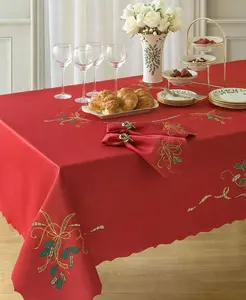 लाल क्रिसमस टेबल कपड़ा पैटर्न छुट्टी के लिए