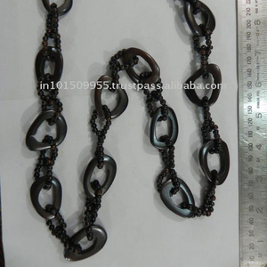 Hermoso collar de diseñador de moda Collar de bisutería de diseñador - Product Image 2