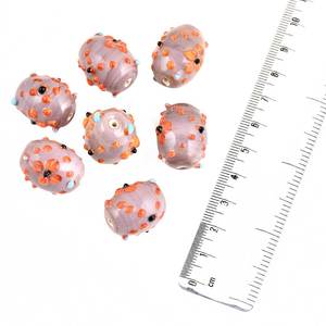 Perles de verre violet pâle en vrac en forme de tonneau peint en relief à pois orange (paquet de 12) - Product Image 1