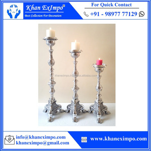 Soporte de Pilar barroco plateado de metal de aluminio hecho a mano con acabado de níquel y diseño en relieve para decoración de bodas - Product Image 2